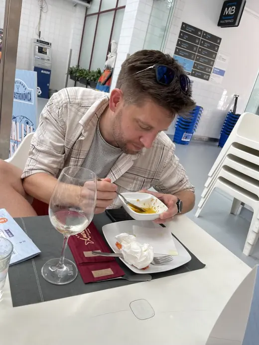 Tom tasting a petisco at a Rally Fish stop in Matosinhos